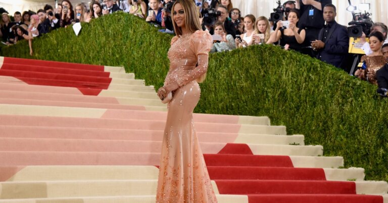 beyonce-met-t8f2em.jpg