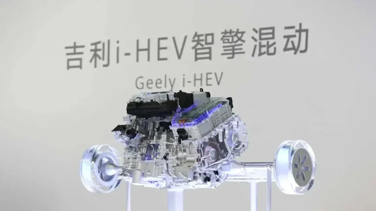 https2F2Fmedia.zenfs_.com2Fen2Fguessing_headlights_1782F409cfd35f0de0992baedd884fc6141b0.webp