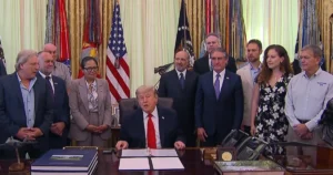 1781219174783_nn_ggu_trump_says_deal_with_iran_could_be_signed_in_days_260611_S3_1920x1080-ci5hzb.jp_.webp