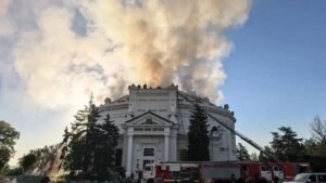 2026-06-10T061452Z_233240945_RC2UQLATEU4L_RTRMADP_3_UKRAINE-CRISIS-ATTACK-CRIMEA-1781105049.jpg