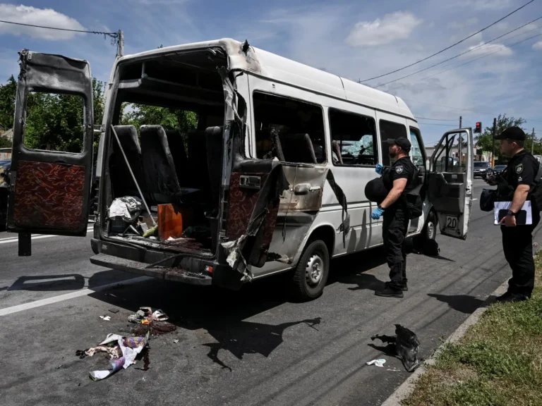 2026-06-29T111219Z_2080422227_RC2M3MA1XD1I_RTRMADP_3_UKRAINE-CRISIS-ATTACK-ZAPORIZHZHIA-1782737847.j.webp