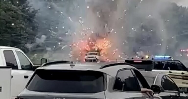 260607-TN-fireworks-explosion-byrdiee-ww-1754-660b00.jpg