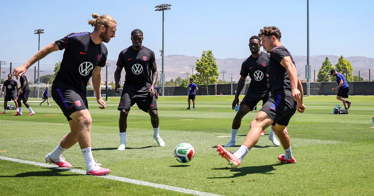 260610-us-mens-national-team-training-soccer-ew-335p-a02a83.jpg