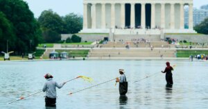 260619-lincoln-memorial-reflecting-pool-mn-1200-933b21.jpg