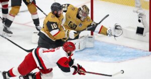 260910-jordan-staal-hurricanes-mn-1050-b8d431.jpg