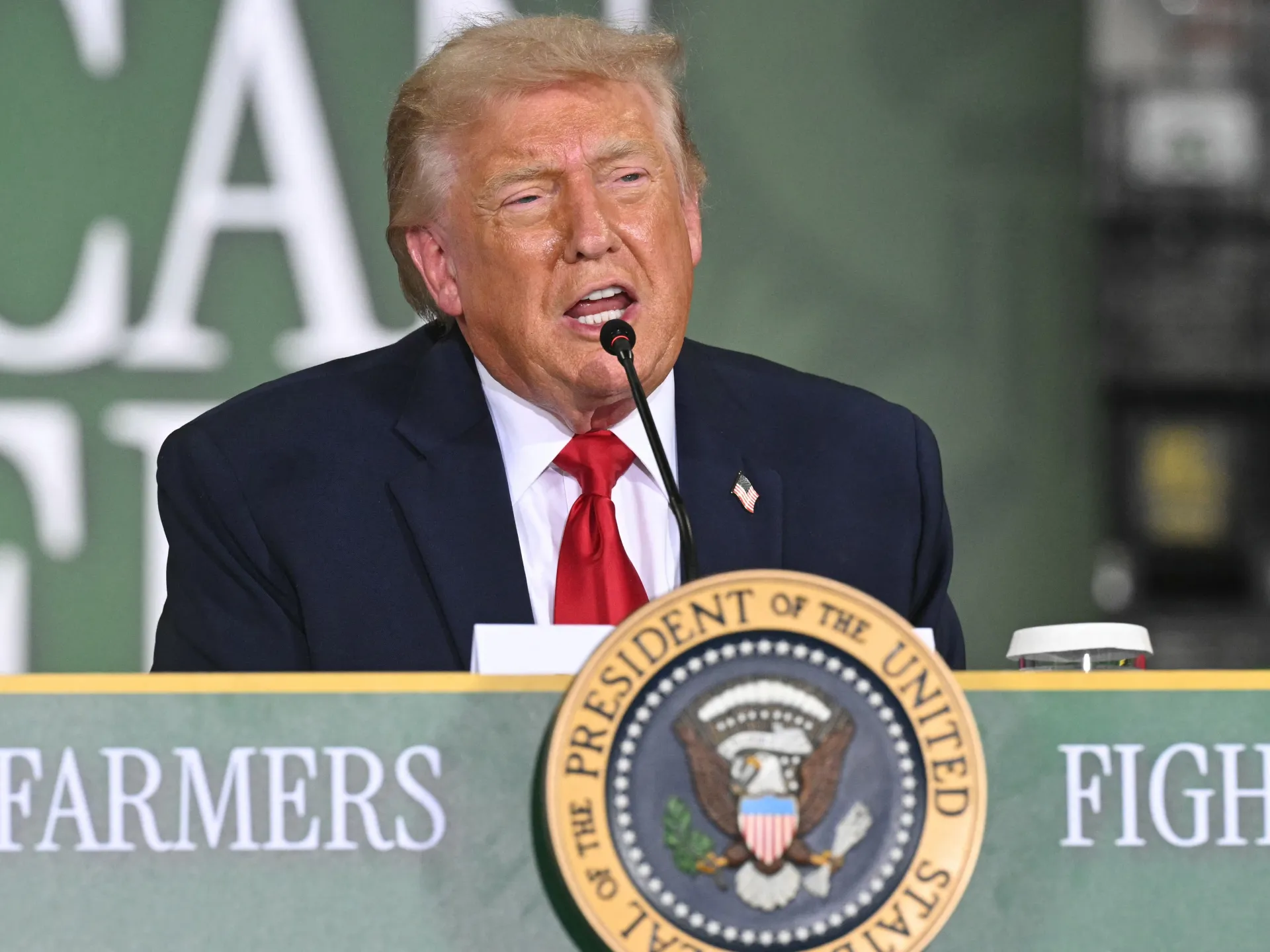 AFP__20260605__B67H89G__v1__HighRes__UsPresidentDonaldTrumpHoldsARoundTableOnRuralEc-1780846997.jpg