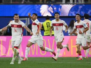 AFP__20260626__B8DB39K__v1__HighRes__FblWc2026Match59TurUsa-1782447501.jpg