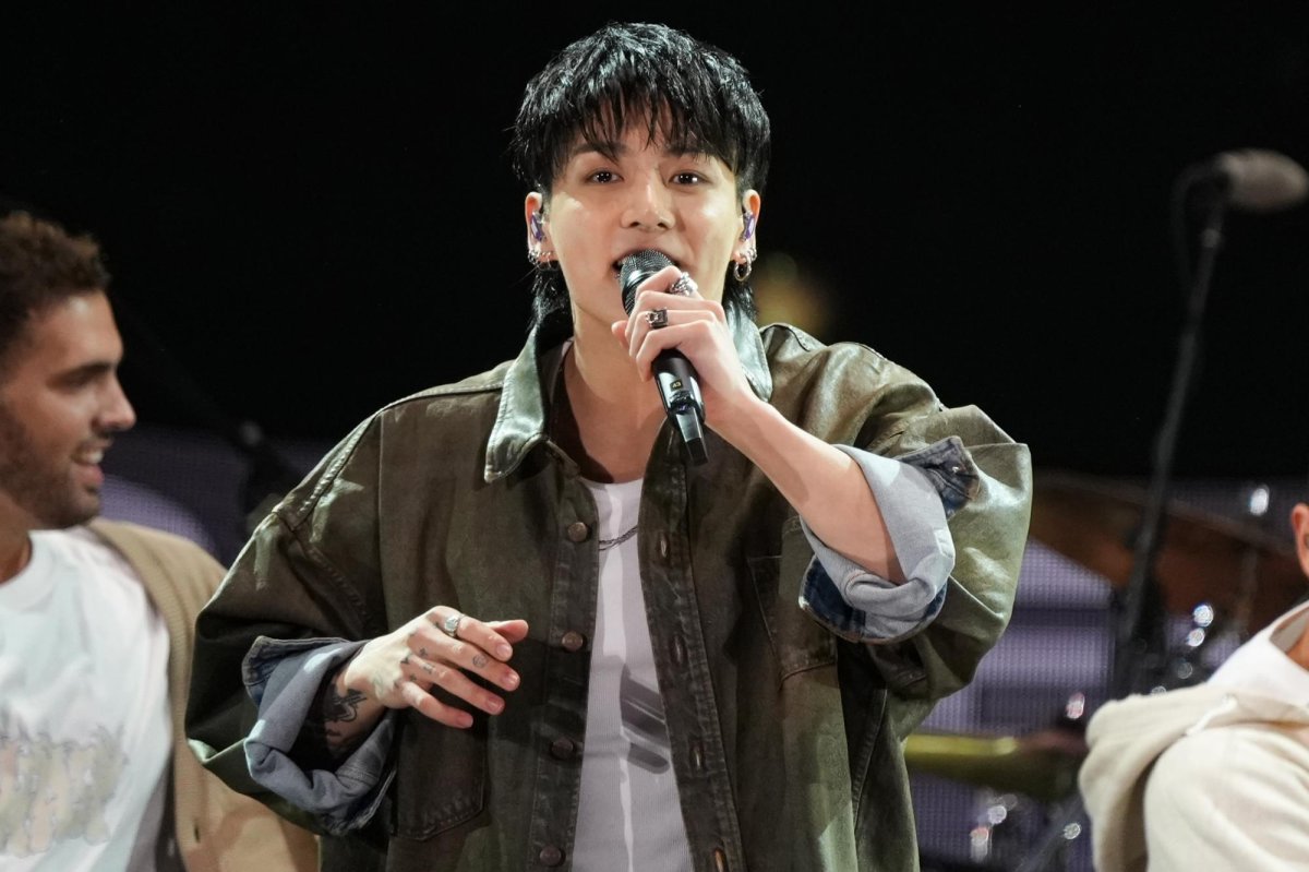 BTS-Jungkook-tops-3-bln-Spotify-streams-with-Seven-first-for-Korean-artist.jpg