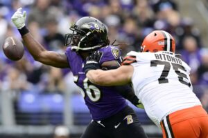 Cleveland-Browns-guard-Joel-Bitonio-retires-after-12-seasons.jpg