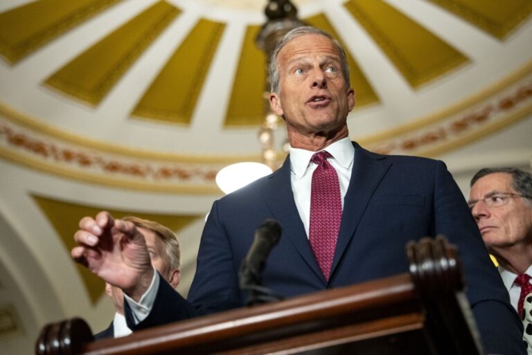DOJ-charges-Okla-man-with-threatening-Sen-John-Thune-family-members.jpg
