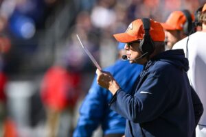 Denver-Broncos-sign-coach-Sean-Payton-to-five-year-contract.jpg