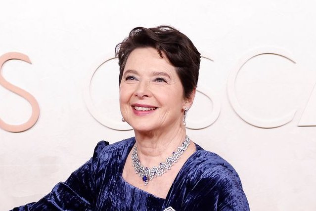 Famous-birthdays-for-June-18-Isabella-Rossellini-Carol-Kane.jpg