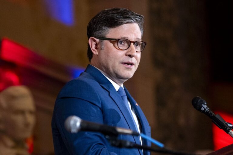 House-votes-to-advance-ICE-CBP-funding-package.jpg