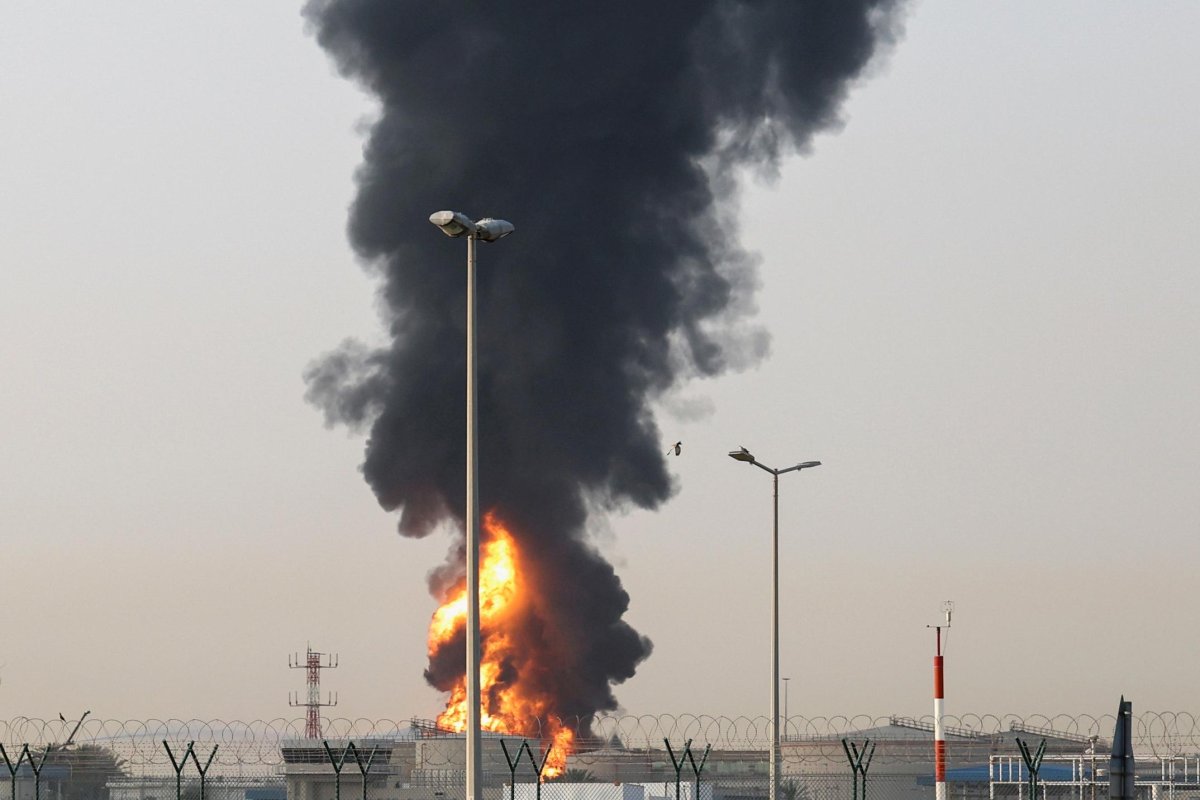 Iranian-strikes-shut-Kuwait-Airport-as-US-Iran-fighting-intensifies.jpg