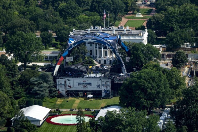Judge-declines-to-block-planned-UFC-event-at-White-House.jpg