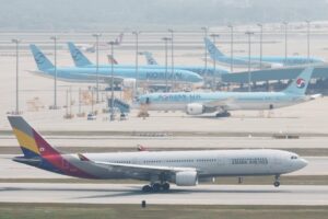 Korean-Air-says-Asiana-integration-costs-could-reach-1-tln-won-offset-by-2028.jpg
