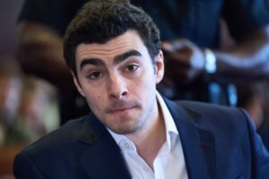 Luigi-Mangione-withdraws-psychiatric-defense.jpg