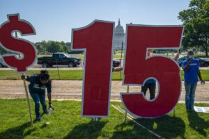 Oklahomans-reject-15-minimum-wage-Hern-wins-GOP-primary.jpg