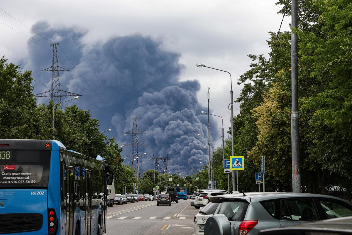 Russia-cuts-fuel-sales-to-public-in-Crimea.jpg