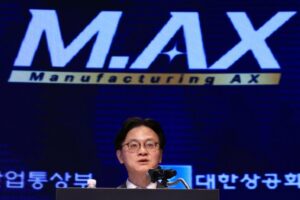 South-Korea-turns-master-workers-know-how-into-AI-data.jpg