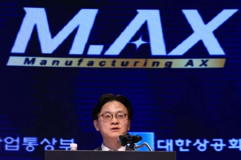 South-Korea-turns-master-workers-know-how-into-AI-data.jpg