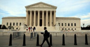 Supreme_Court-26177133350916-AP-cx8n8g.jpg