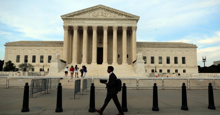 Supreme_Court-26177133350916-AP-cx8n8g.jpg