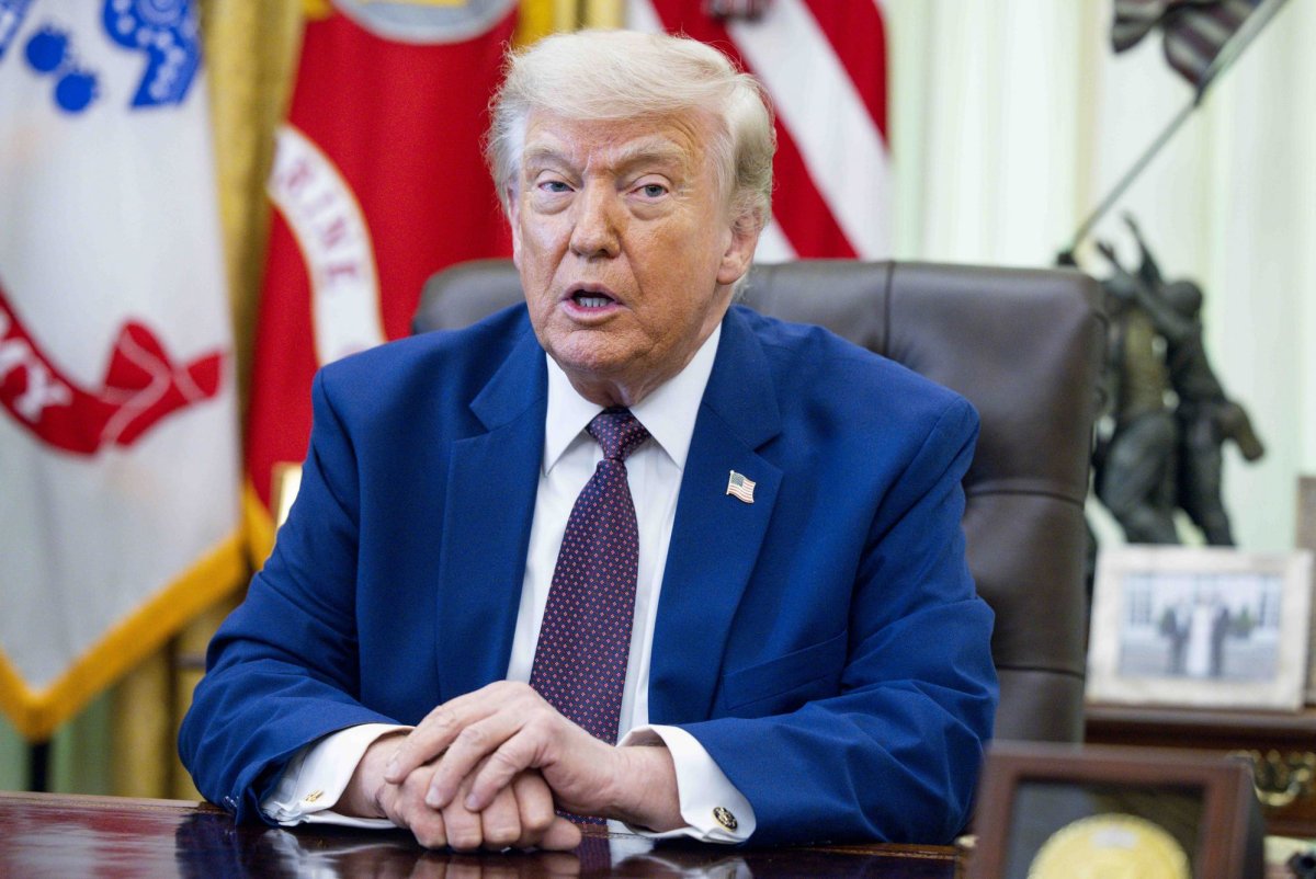 Trump-pardons-former-GOP-congressman-convicted-for-insider-trading.jpg