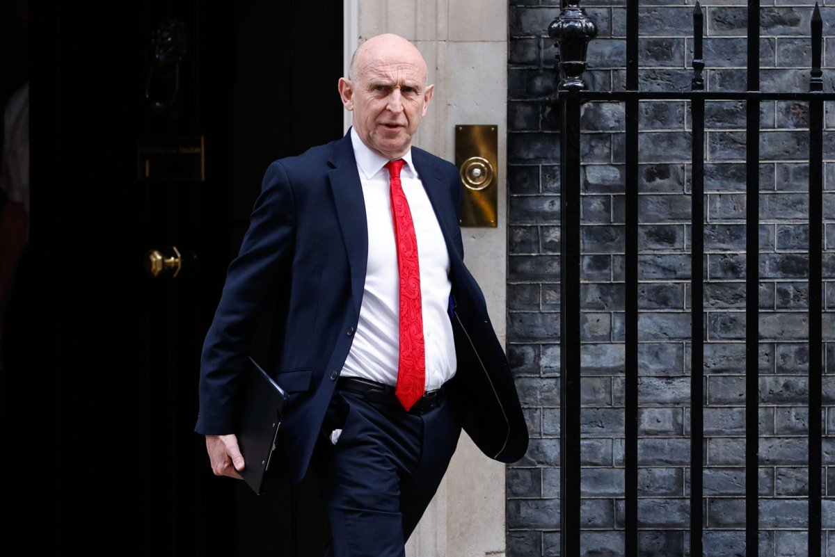 UK-defense-secretary-resigns-in-protest-over-military-spending.jpg