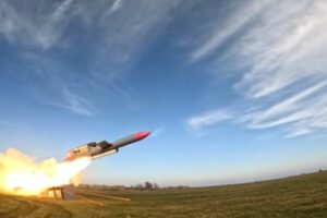 UKRAINE-RUSSIA-CONFLICT-MISSILE-FLAMINGO-rdxc0p2g.jpeg