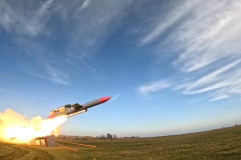 UKRAINE-RUSSIA-CONFLICT-MISSILE-FLAMINGO-rdxc0p2g.jpeg
