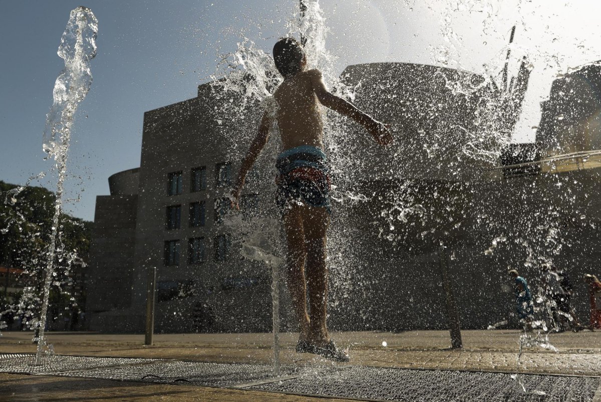 WHO-Europes-heatwave-linked-to-hundreds-of-deaths.jpg