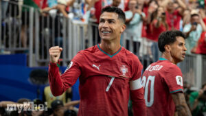 cristiano-ronaldo-world-1782255106786-1200x675.jpg