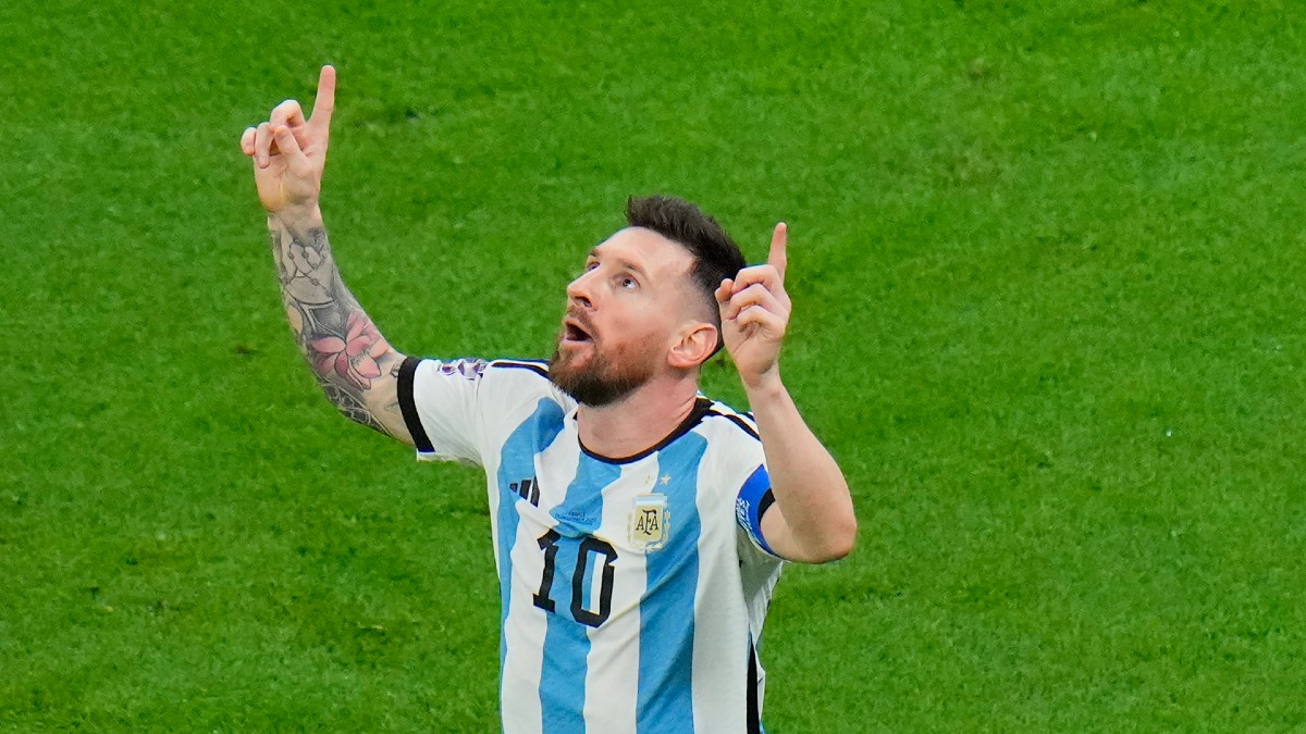 lionel-messi-a-dios-1781663859.jpg