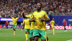 mokoena_141tvelf2l32m127j8cn1vofs4-ft.jpg