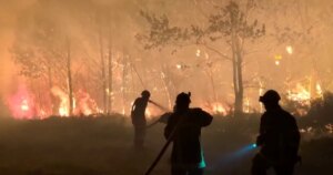 1785022574926_wnn_europe_wildfires_force_evacuations_260725_S3_1920x1080-95uh4l.jpg