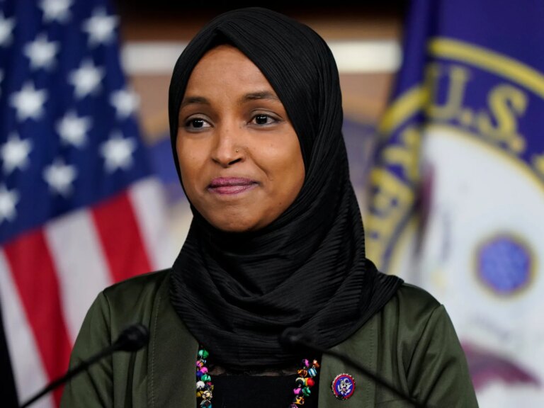 2021-11-30T235201Z_1354998279_RC2B5R9DK461_RTRMADP_3_USA-CONGRESS.jpg
