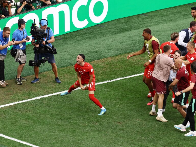 2026-07-07T225550Z_178859915_UP1EM771RP1MT_RTRMADP_3_SOCCER-WORLDCUP-SWI-COL-1783465511.jpg