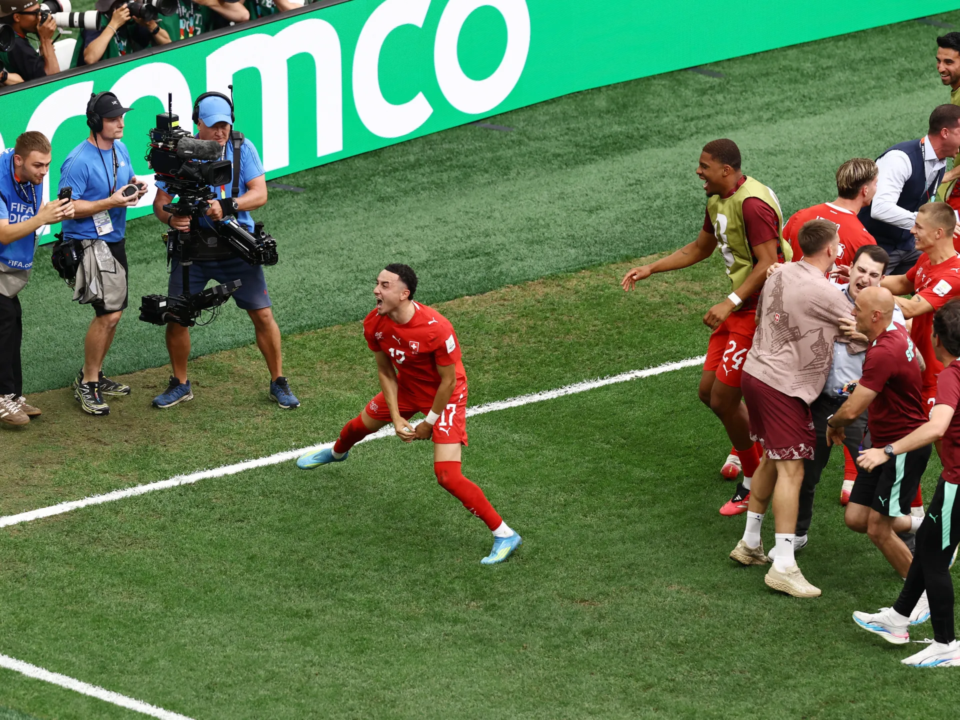 2026-07-07T225550Z_178859915_UP1EM771RP1MT_RTRMADP_3_SOCCER-WORLDCUP-SWI-COL-1783465511.jpg