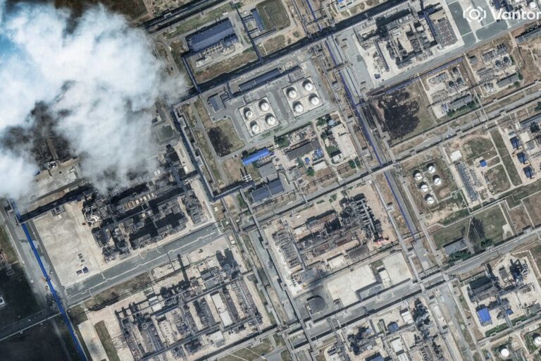 2026-07-08T072304Z_1789482964_RC2Y8MAL04H9_RTRMADP_3_UKRAINE-CRISIS-RUSSIA-REFINERY-OMSK.JPG
