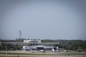 2026-07-09T144435Z_841631619_RC2DAMA51GH8_RTRMADP_3_USA-TRUMP-AIRPORT.JPG