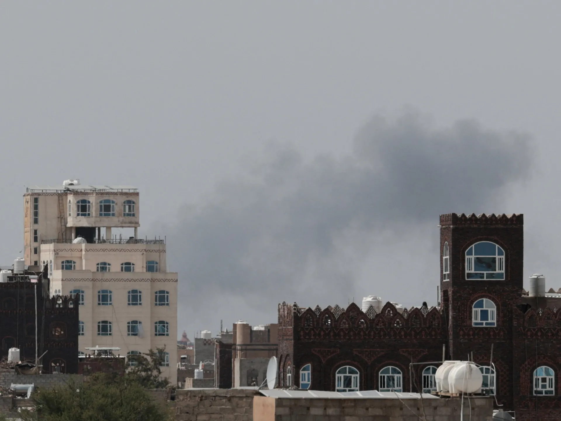 2026-07-13T111256Z_720273378_RC2ZCMAQASY6_RTRMADP_3_IRAN-CRISIS-YEMEN-AIRPORT-1783941386.jpg