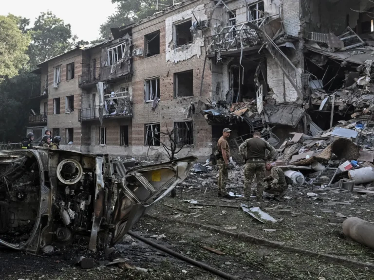 2026-07-15T164046Z_166059555_RC2FEMAX5LOJ_RTRMADP_3_UKRAINE-CRISIS-ATTACK-ZAPORIZHZHIA-1784160211.jp_.webp
