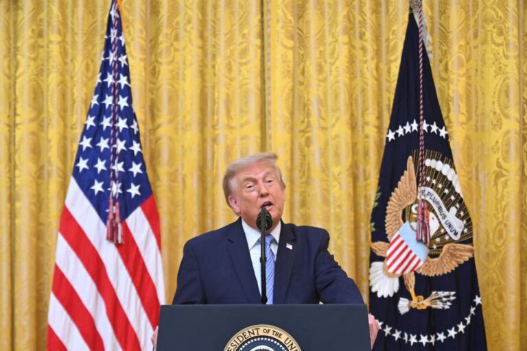 2026-07-17T013557Z_652029546_RC2DFMAWQWF5_RTRMADP_3_USA-TRUMP.JPG