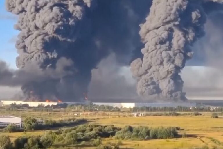 2026-07-18T121414Z_1924797399_RC2CGMA8VFAB_RTRMADP_3_UKRAINE-CRISIS-RUSSIA-ATTACKS.JPG