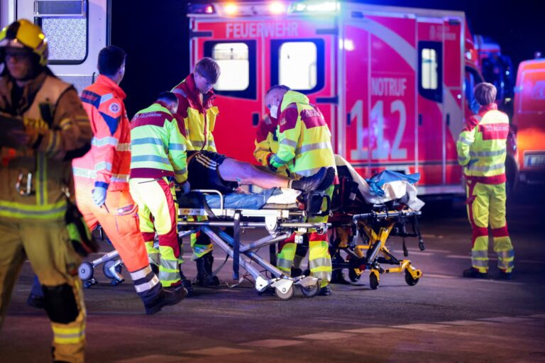2026-07-25T212916Z_431669750_RC29LMAQMK8K_RTRMADP_3_GERMANY-LGBT-PRIDE-ACCIDENT.JPG