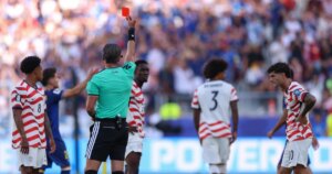 260701-Folarin-Balogun-red-card-vsb-2244-be7693.jpg