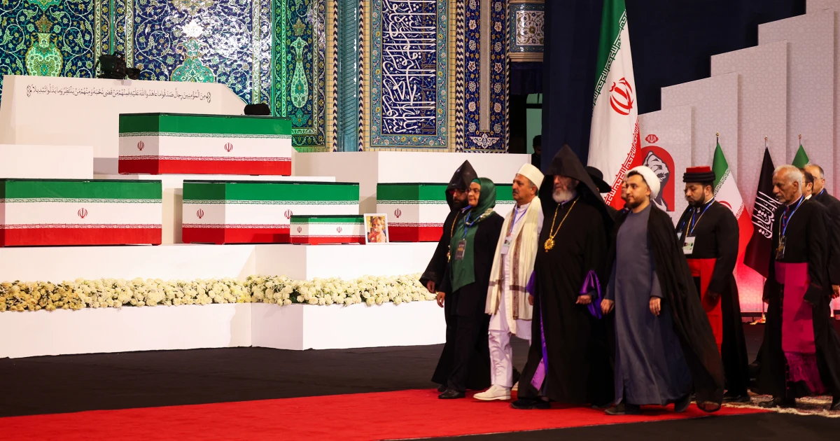 260703-iran-2-rs-be7779.jpg