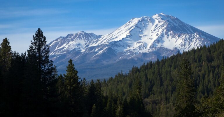 260717-mount-shasta-california-mn-1940-2fbfbc.jpg