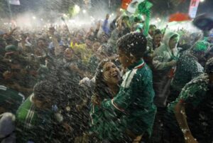 3-dead-in-Mexico-City-World-Cup-celebrations.jpg